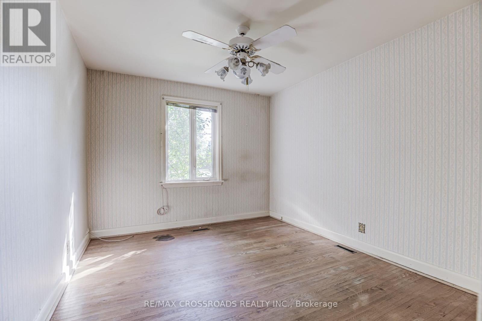 156 Florence Avenue, Toronto, Ontario  M2N 1G4 - Photo 13 - C12449900