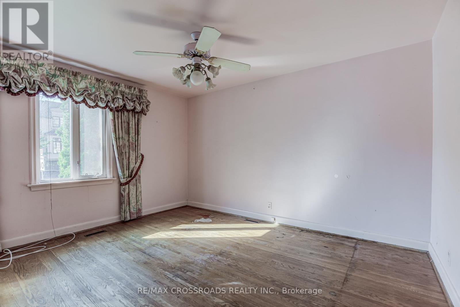 156 Florence Avenue, Toronto, Ontario  M2N 1G4 - Photo 17 - C12449900