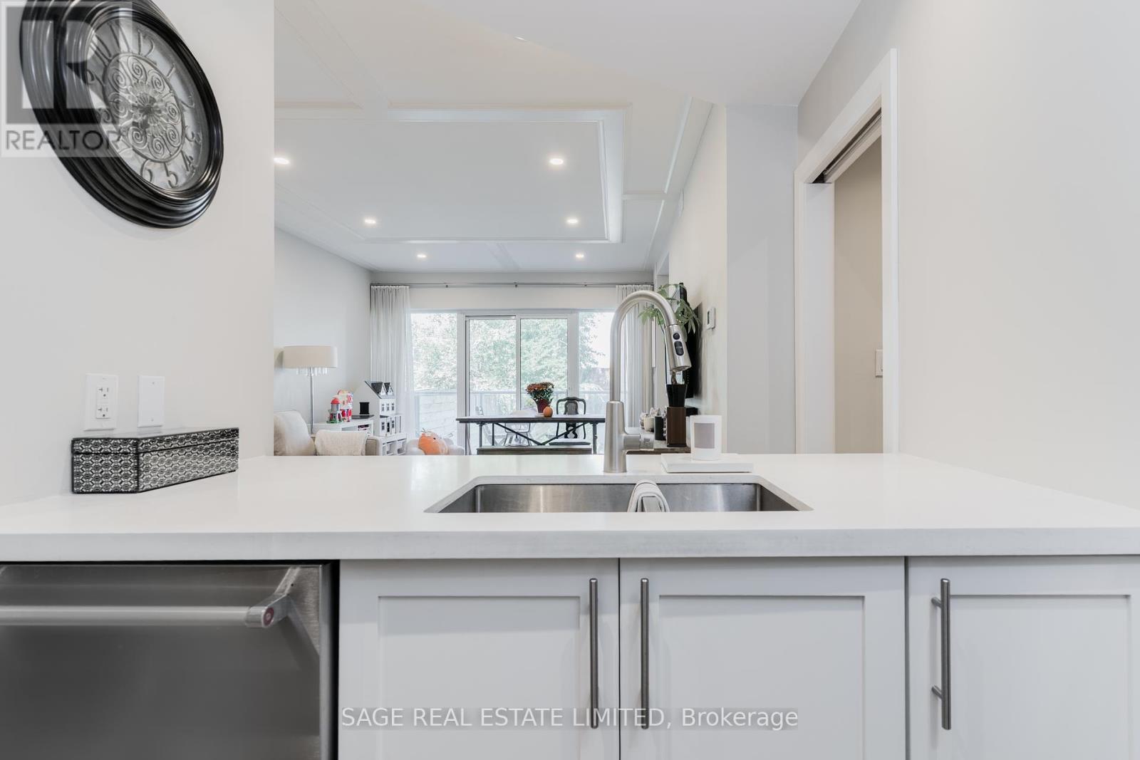 3 - 1636 Dundas Street W, Toronto, Ontario  M6K 1V1 - Photo 20 - C12449918
