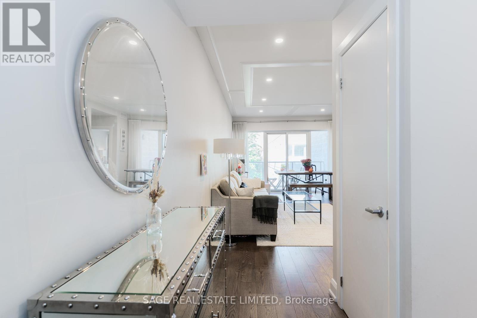 3 - 1636 Dundas Street W, Toronto, Ontario  M6K 1V1 - Photo 3 - C12449918