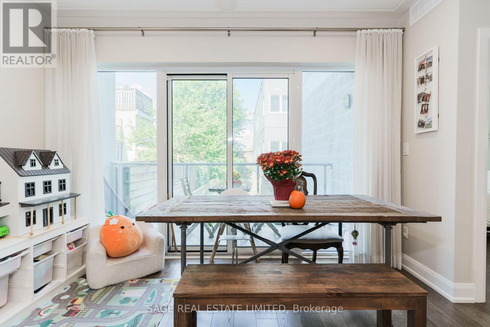 3 - 1636 Dundas Street W, Toronto, Ontario  M6K 1V1 - Photo 8 - C12449918