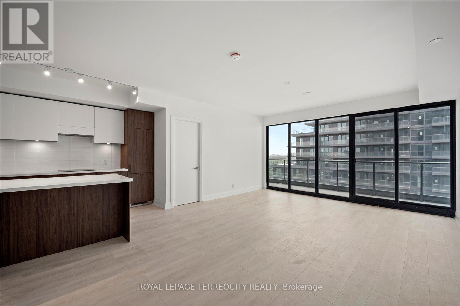 1406 - 33 Frederick Todd Way, Toronto, Ontario  M4G 0C9 - Photo 10 - C12449934