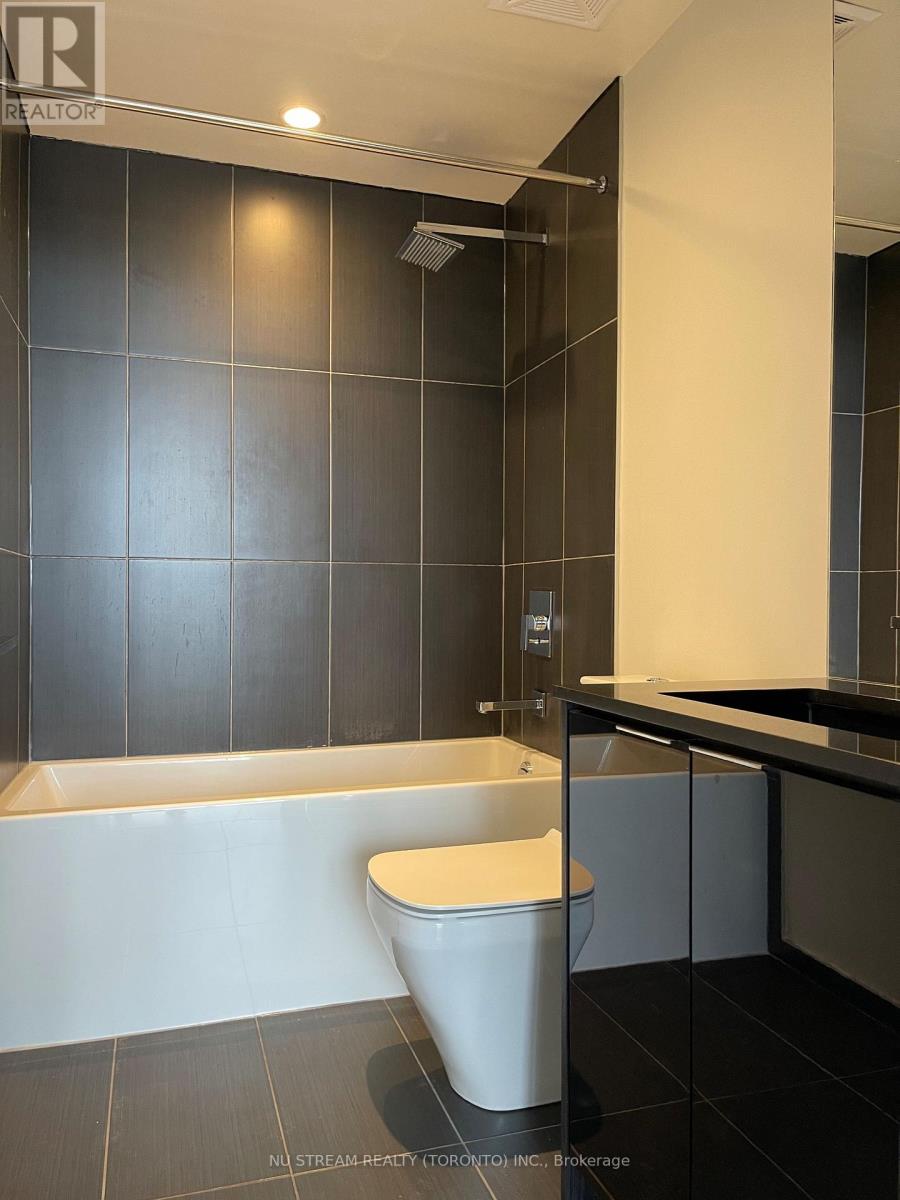 4001 - 70 Temperance Street, Toronto, Ontario  M5H 0B1 - Photo 10 - C12449952