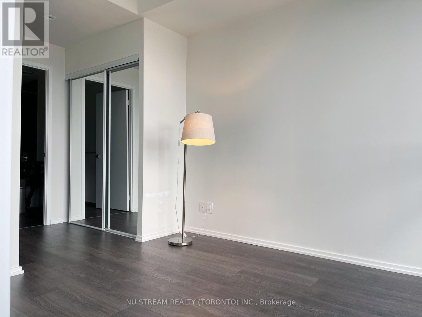 4001 - 70 Temperance Street, Toronto, Ontario  M5H 0B1 - Photo 7 - C12449952