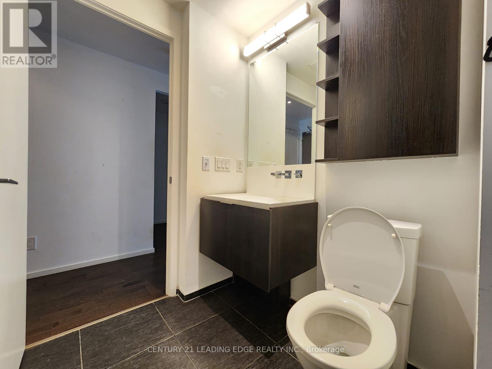1608 - 101 Charles Street E, Toronto, Ontario  M4Y 0A9 - Photo 14 - C12449976