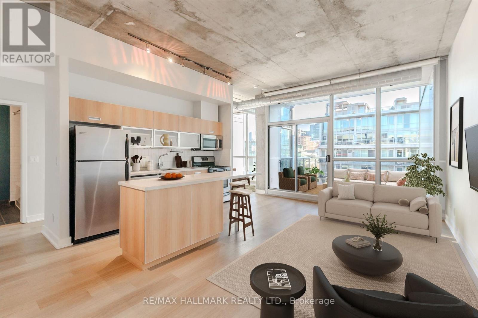 910 - 60 BATHURST STREET, Toronto, Ontario