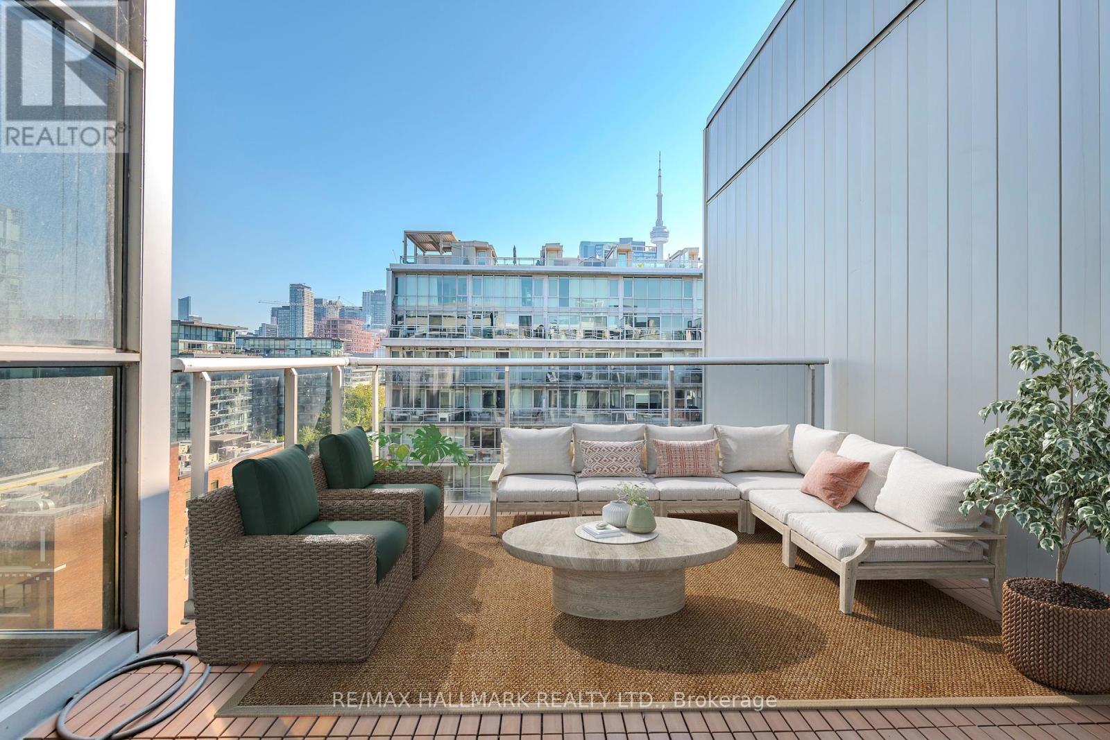 910 - 60 Bathurst Street, Toronto, Ontario  M5V 2P4 - Photo 11 - C12449985