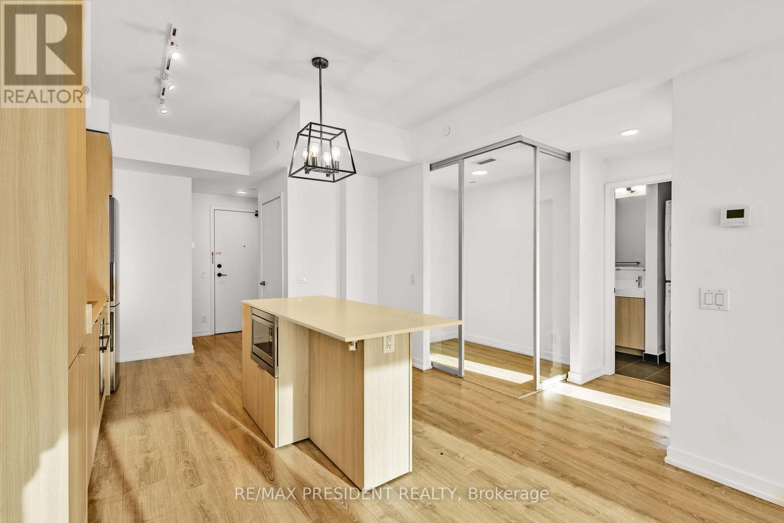 2401 - 20 Tubman Avenue, Toronto, Ontario  M5A 0M8 - Photo 14 - C12450022