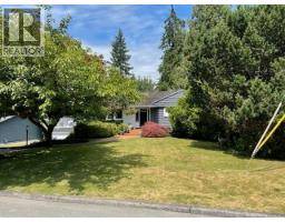 939 SELKIRK CRESCENT, Coquitlam, British Columbia