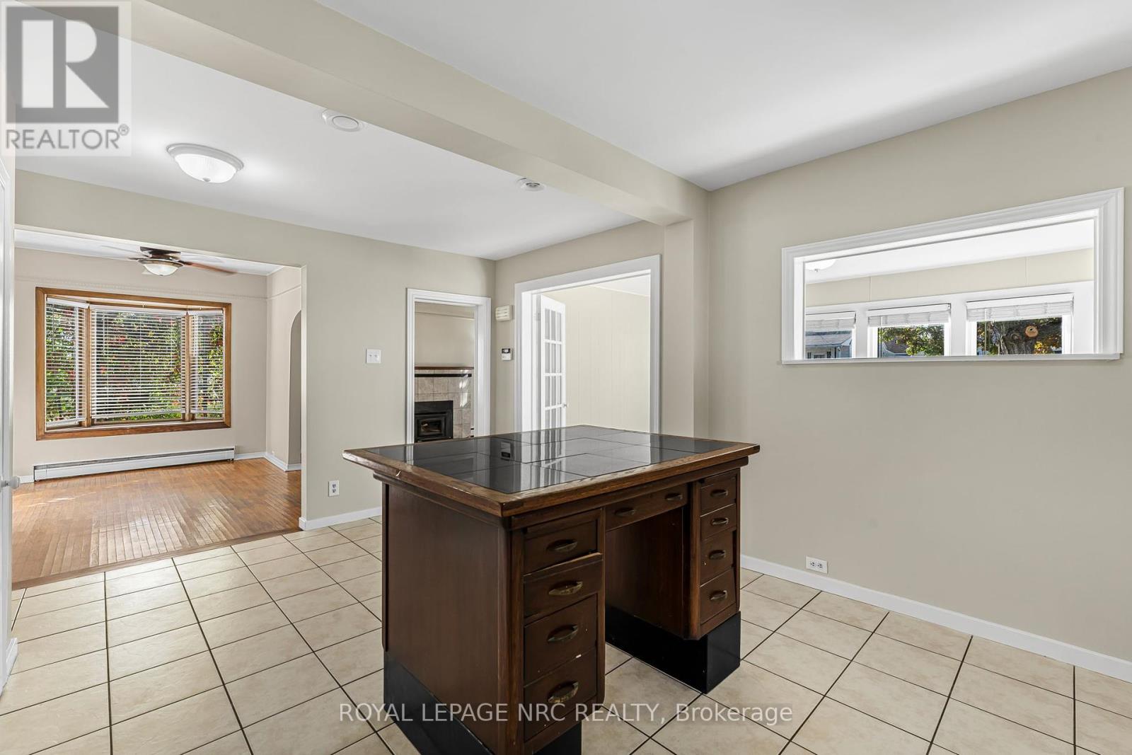 204 Gilmore Road, Fort Erie, Ontario  L2A 2M3 - Photo 26 - X12450049