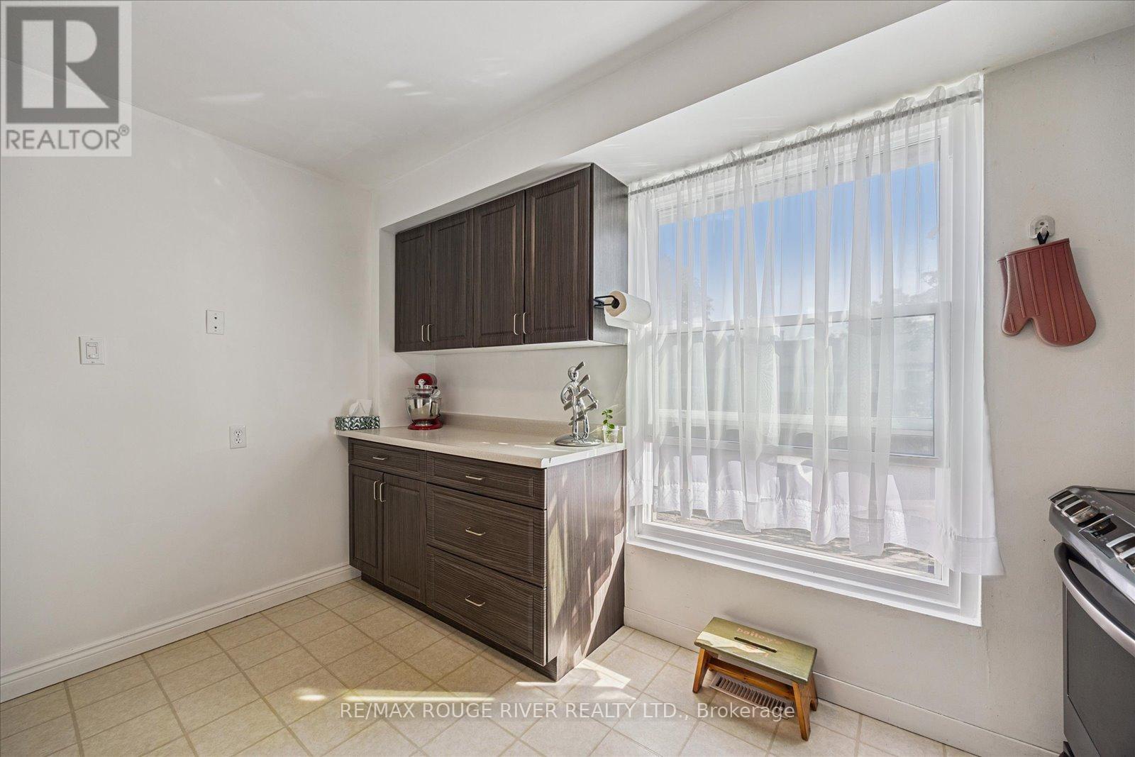 50 - 222 Pearson Street, Oshawa, Ontario  L1G 7C6 - Photo 10 - E12449883