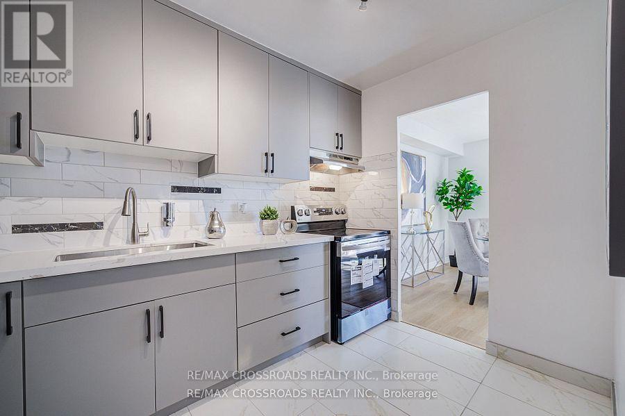 1202 - 5 Massey Square, Toronto, Ontario  M4C 5L6 - Photo 6 - E12449930