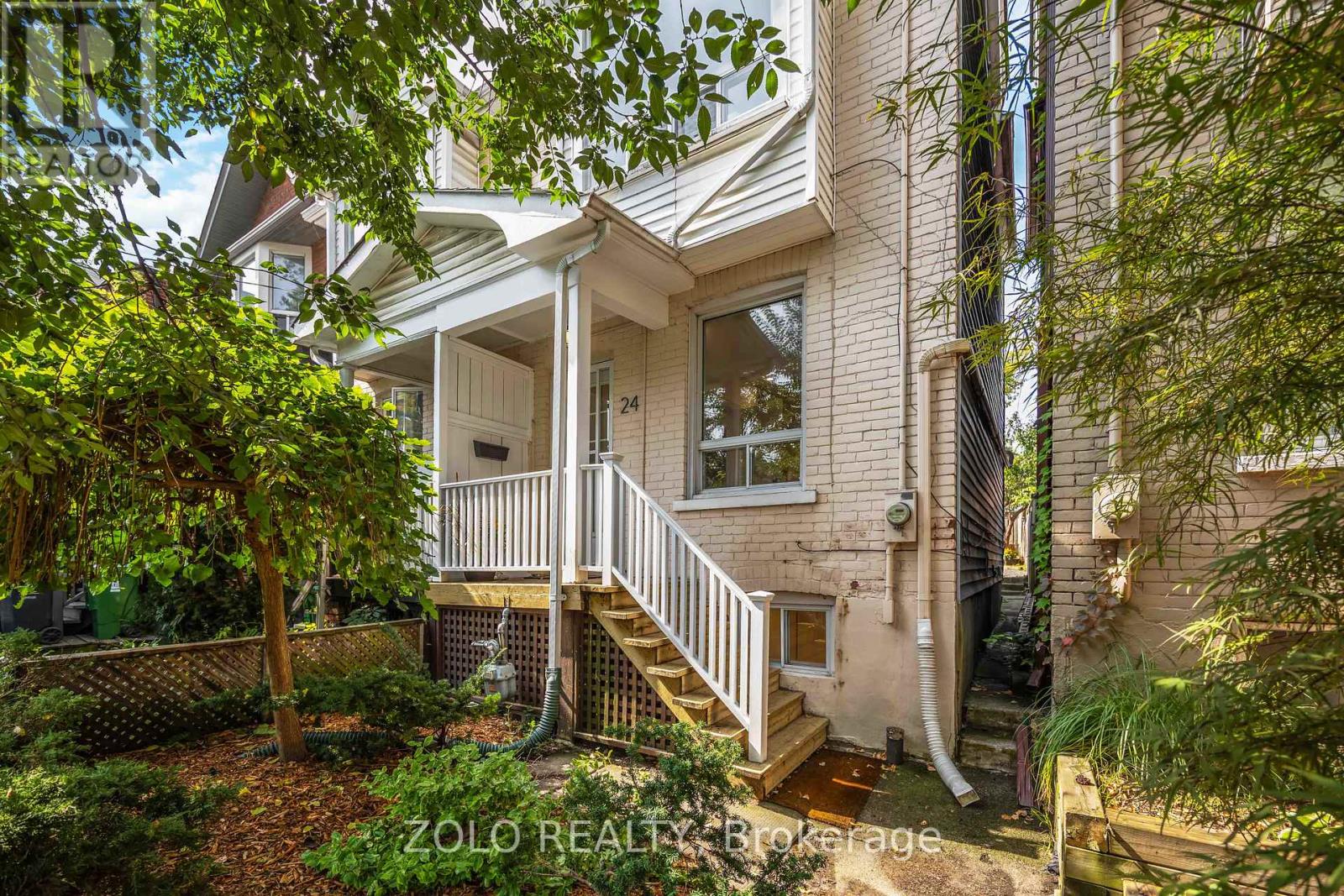 24 Poucher Street, Toronto, Ontario  M4J 2Y9 - Photo 3 - E12449949