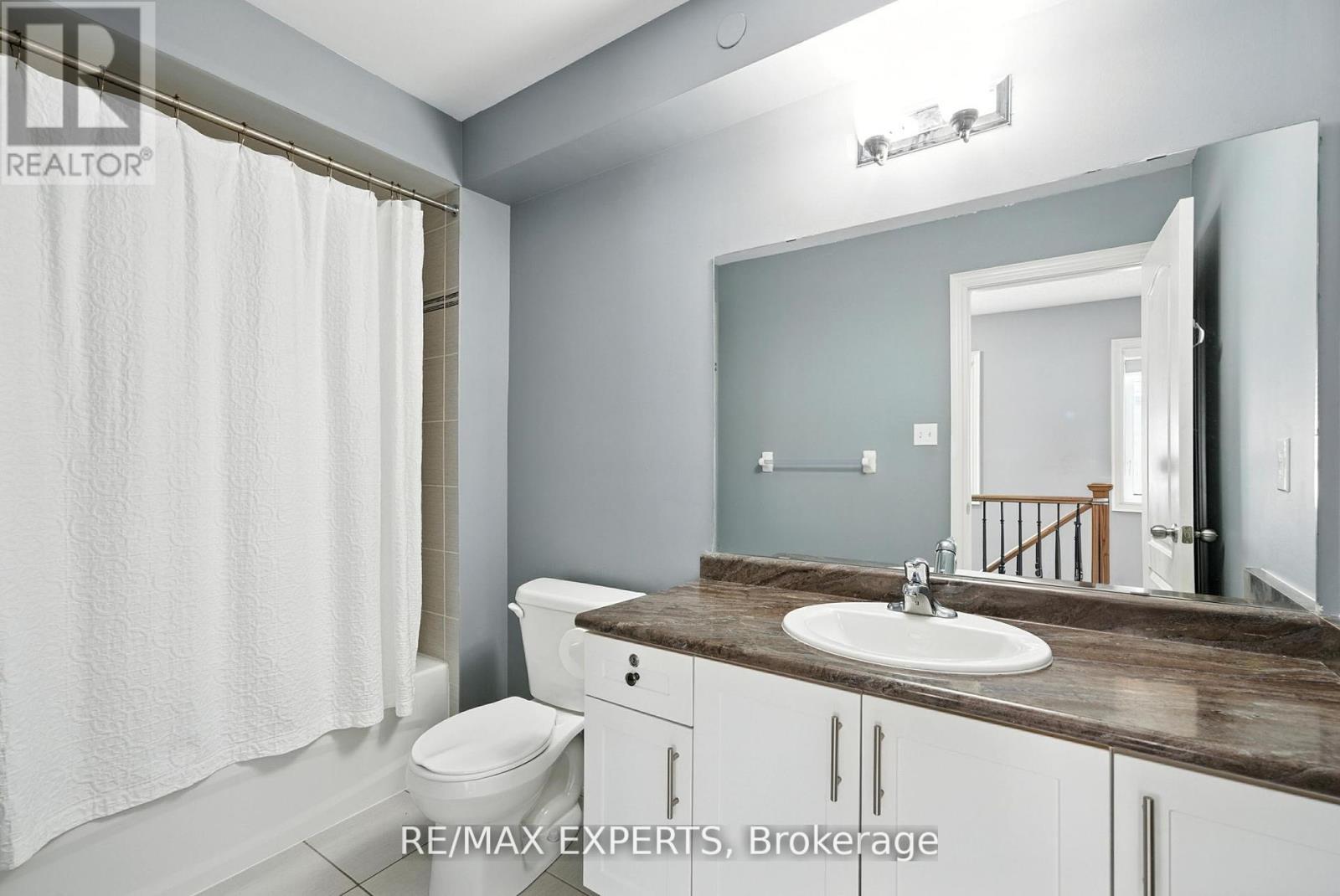 32 Aquatic Ballet Path, Oshawa, Ontario  L1L 0K6 - Photo 22 - E12449959