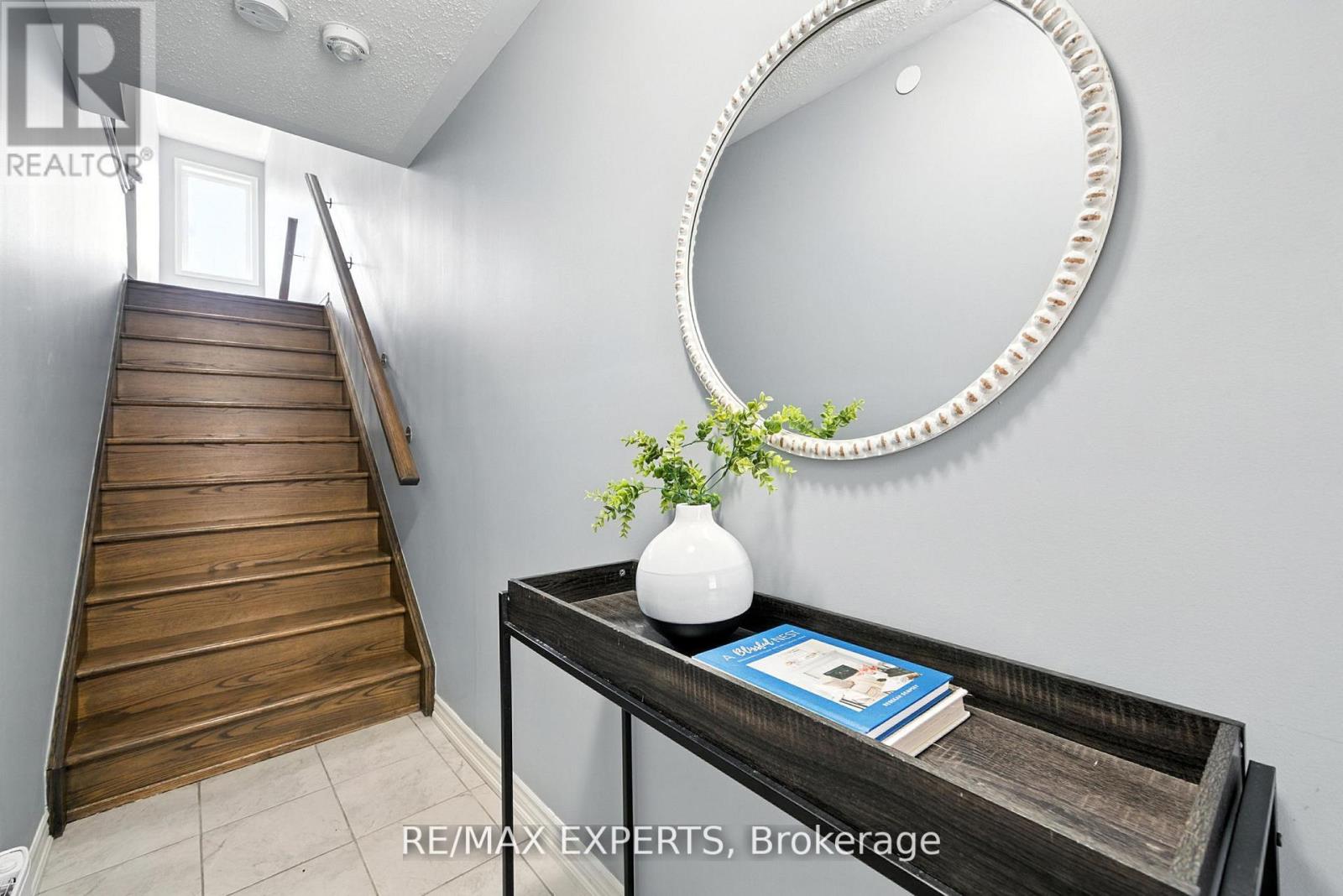 32 Aquatic Ballet Path, Oshawa, Ontario  L1L 0K6 - Photo 6 - E12449959