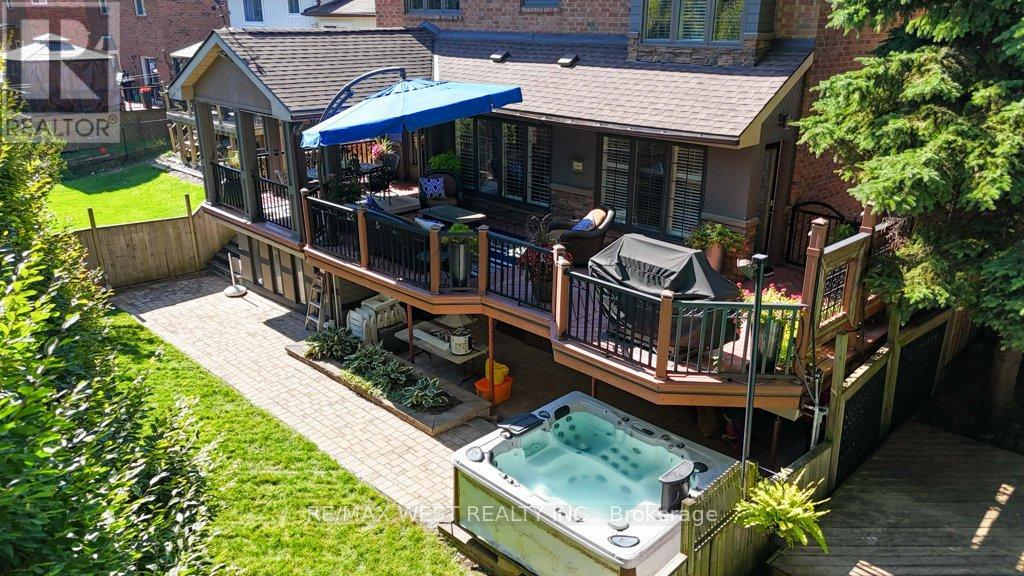 1879 New Street, Pickering, Ontario  L1V 3L9 - Photo 2 - E12450018