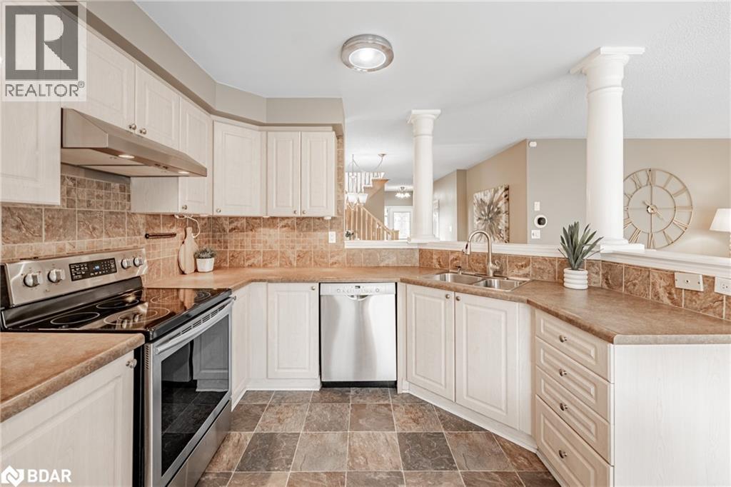402 Baverstock Crescent, Milton, Ontario  L9T 5L1 - Photo 11 - 40776671