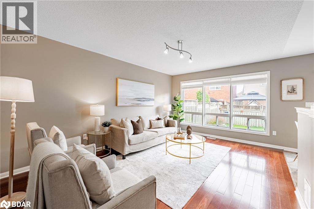 402 Baverstock Crescent, Milton, Ontario  L9T 5L1 - Photo 6 - 40776671