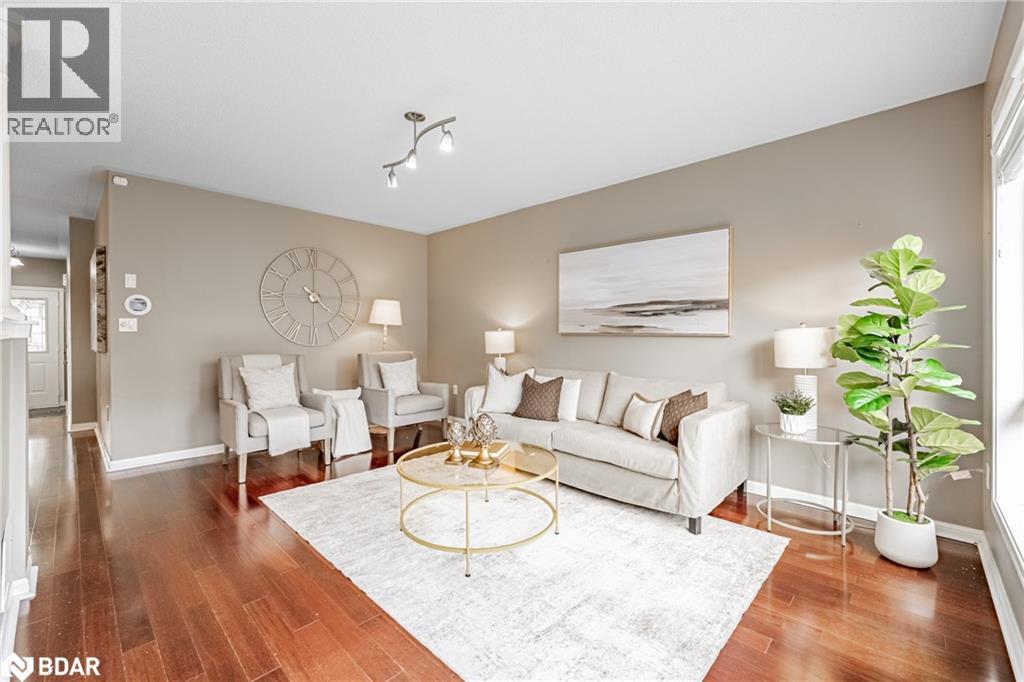 402 Baverstock Crescent, Milton, Ontario  L9T 5L1 - Photo 7 - 40776671