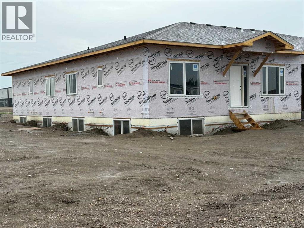240 Parkview Lane W, Bow Island, Alberta  T0K 0G0 - Photo 8 - A2194423