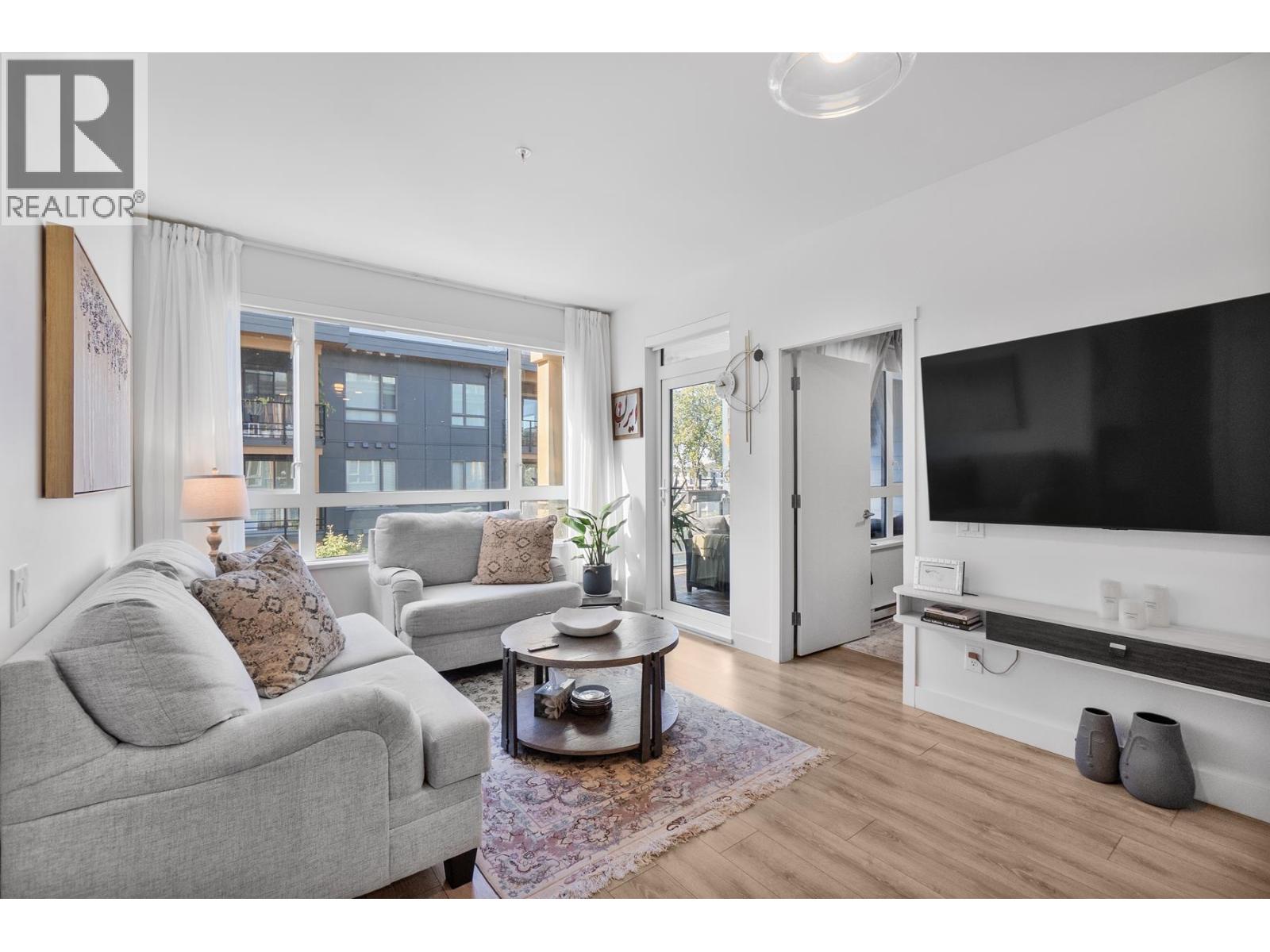 310 735 Anskar Court, Coquitlam, British Columbia  V3J 0L7 - Photo 4 - R3056180