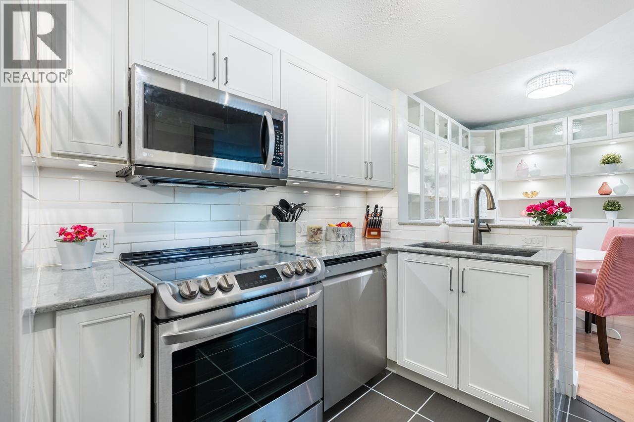 Th1 1889 Rosser Avenue, Burnaby, British Columbia  V5C 6R4 - Photo 14 - R3056188