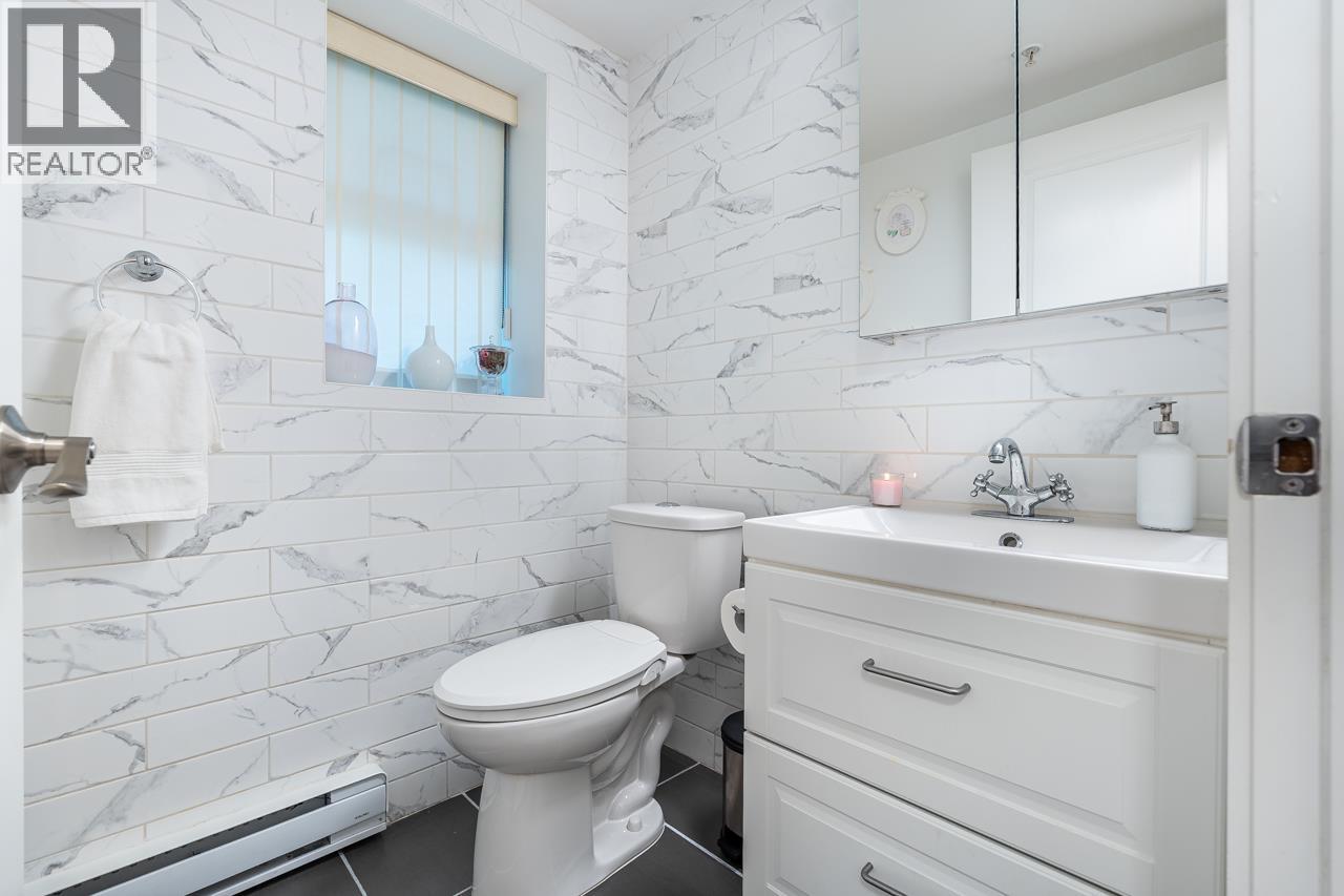 Th1 1889 Rosser Avenue, Burnaby, British Columbia  V5C 6R4 - Photo 19 - R3056188