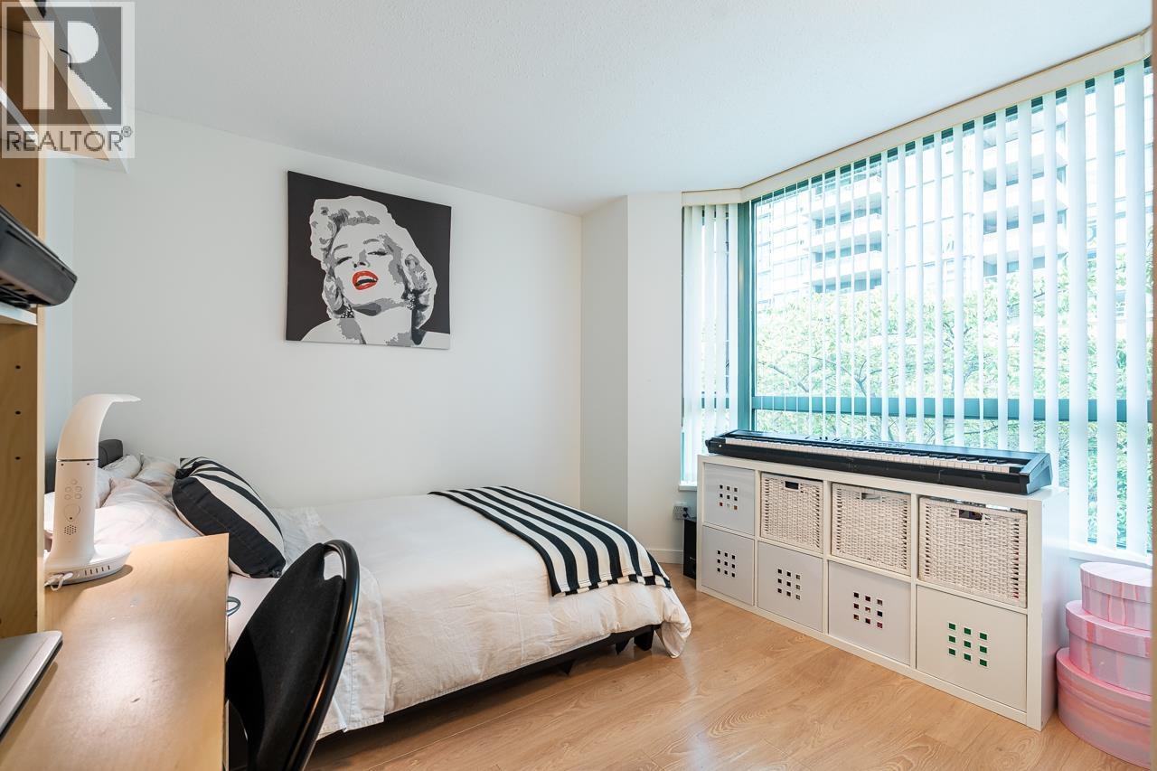 Th1 1889 Rosser Avenue, Burnaby, British Columbia  V5C 6R4 - Photo 22 - R3056188