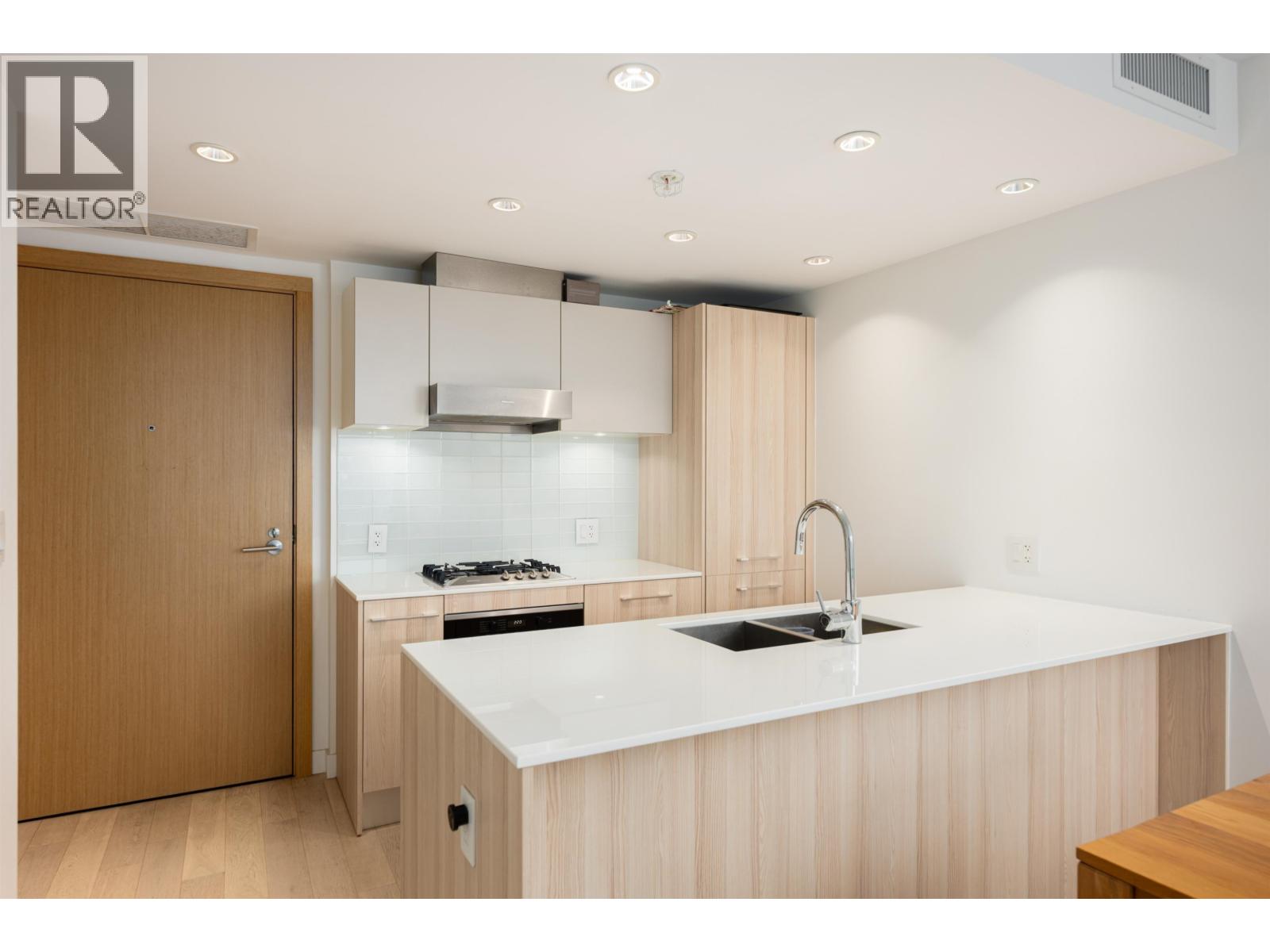 1606 2220 Kingsway, Vancouver, British Columbia  V5N 2T7 - Photo 4 - R3056201