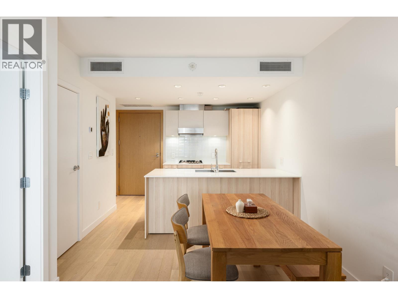 1606 2220 Kingsway, Vancouver, British Columbia  V5N 2T7 - Photo 6 - R3056201