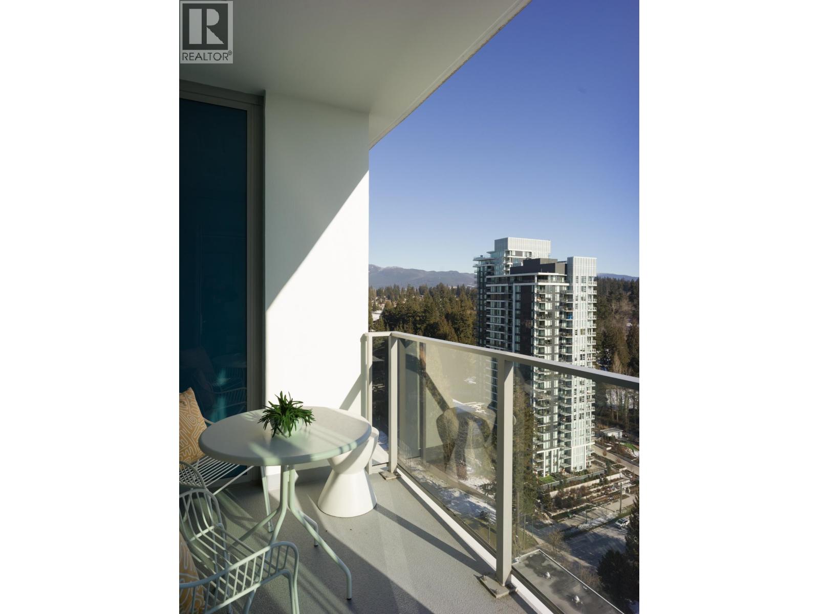 2301 555 Sydney Avenue, Coquitlam, British Columbia  V3K 0G5 - Photo 4 - R3056219