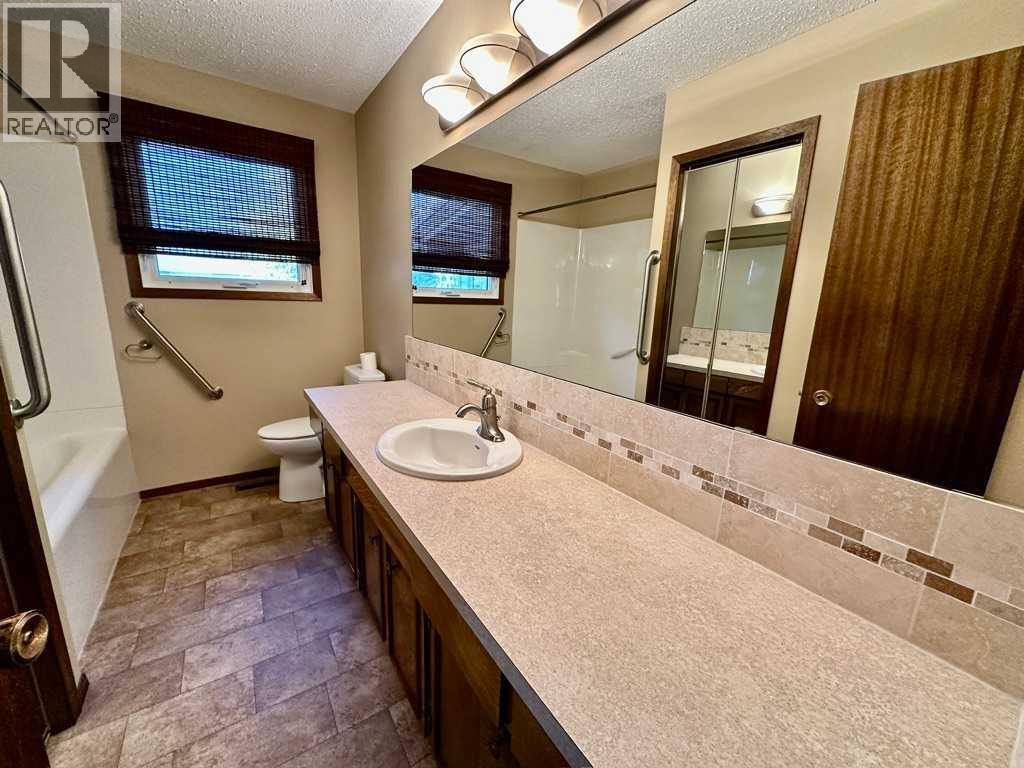 2206 41 Street S, Lethbridge, Alberta  T1K 4Y7 - Photo 13 - A2260770
