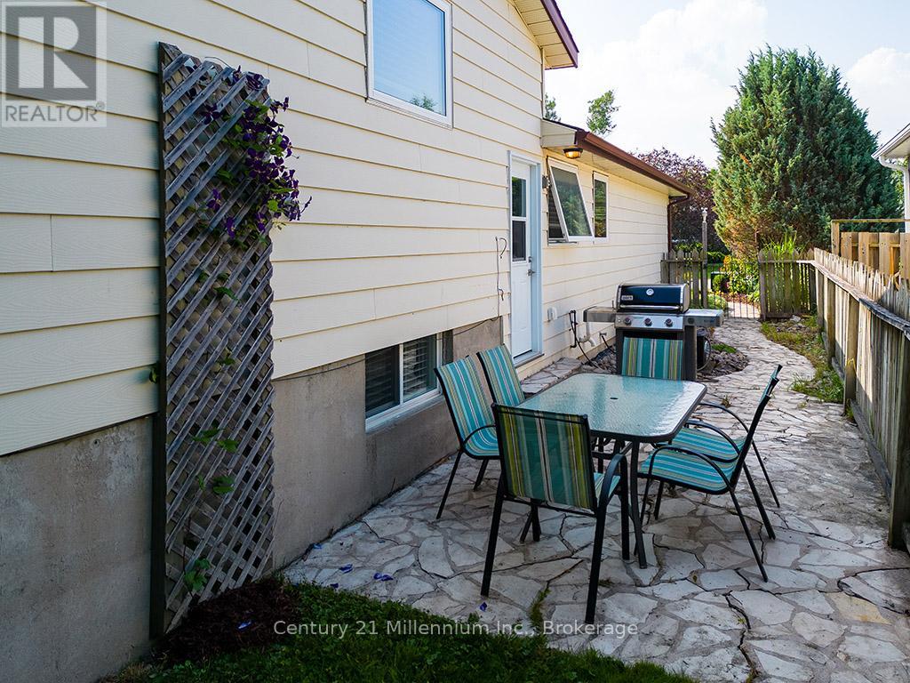20 Leslie Drive, Collingwood, Ontario  L9Y 4P2 - Photo 17 - S12450054