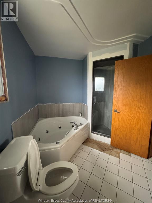 5515 Outer Drive, Windsor, Ontario  N9A 6J3 - Photo 12 - 25025526