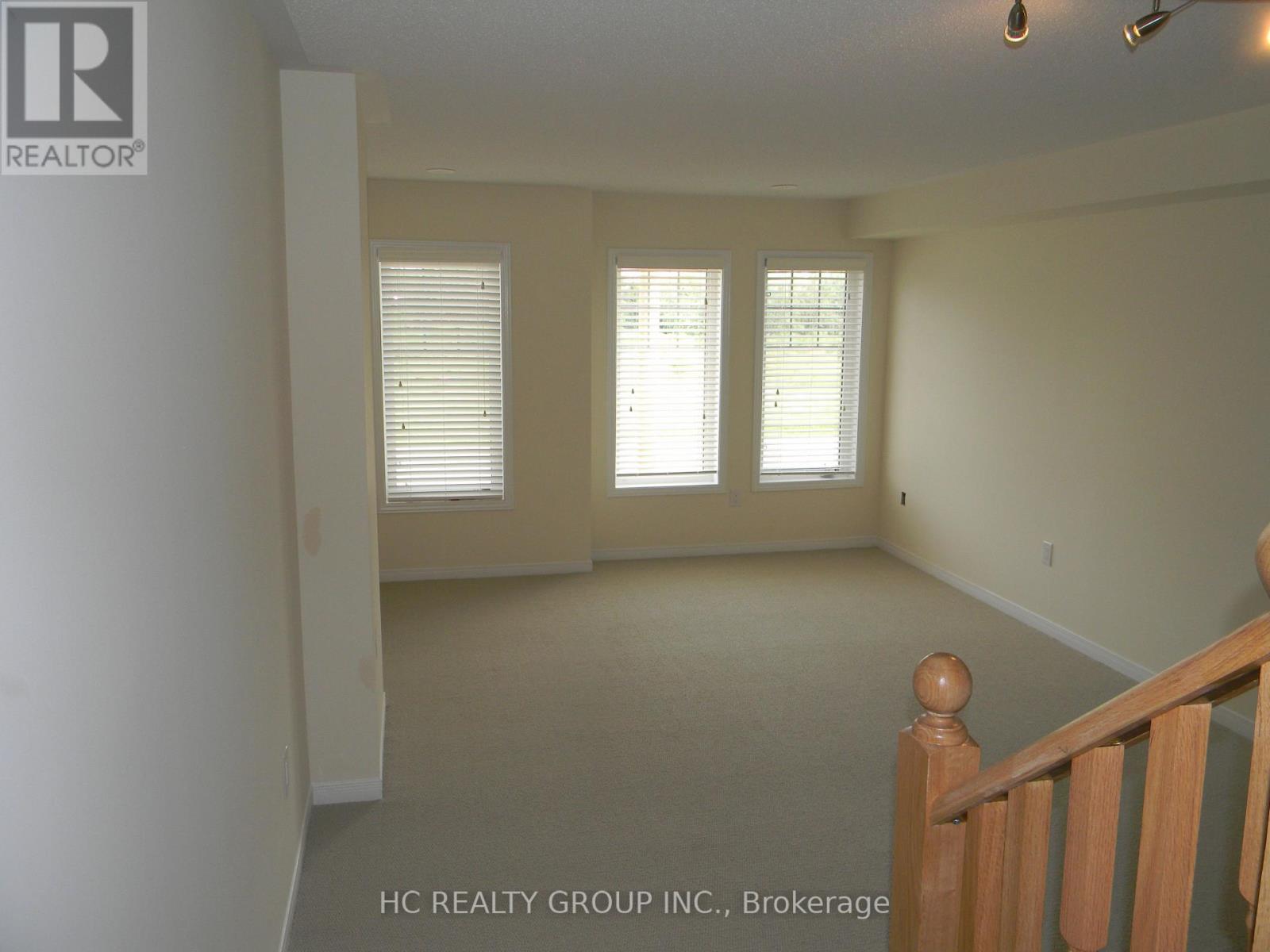 Major Mackenzie Dr E - 5259 Major Mackenzie Drive E, Markham, Ontario  L6C 0N3 - Photo 2 - N12449925