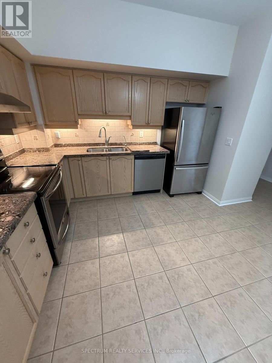 516 - 2500 Rutherford Road, Vaughan, Ontario  L4K 5N7 - Photo 5 - N12449950
