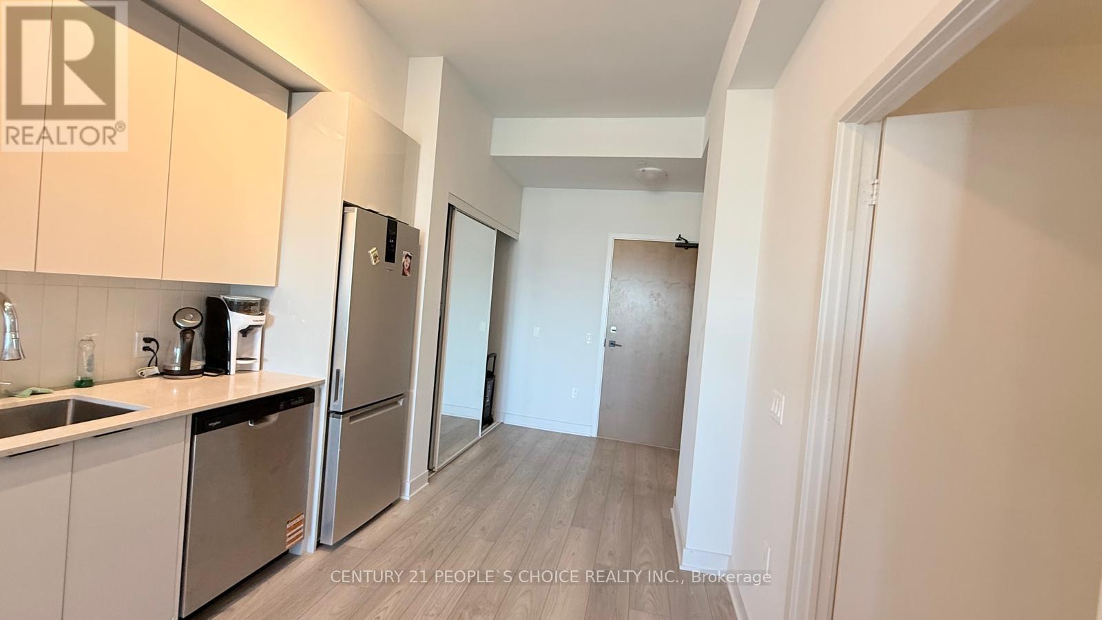 4307 - 2920 Highway 7 Road, Vaughan, Ontario  L4K 0P4 - Photo 2 - N12449965
