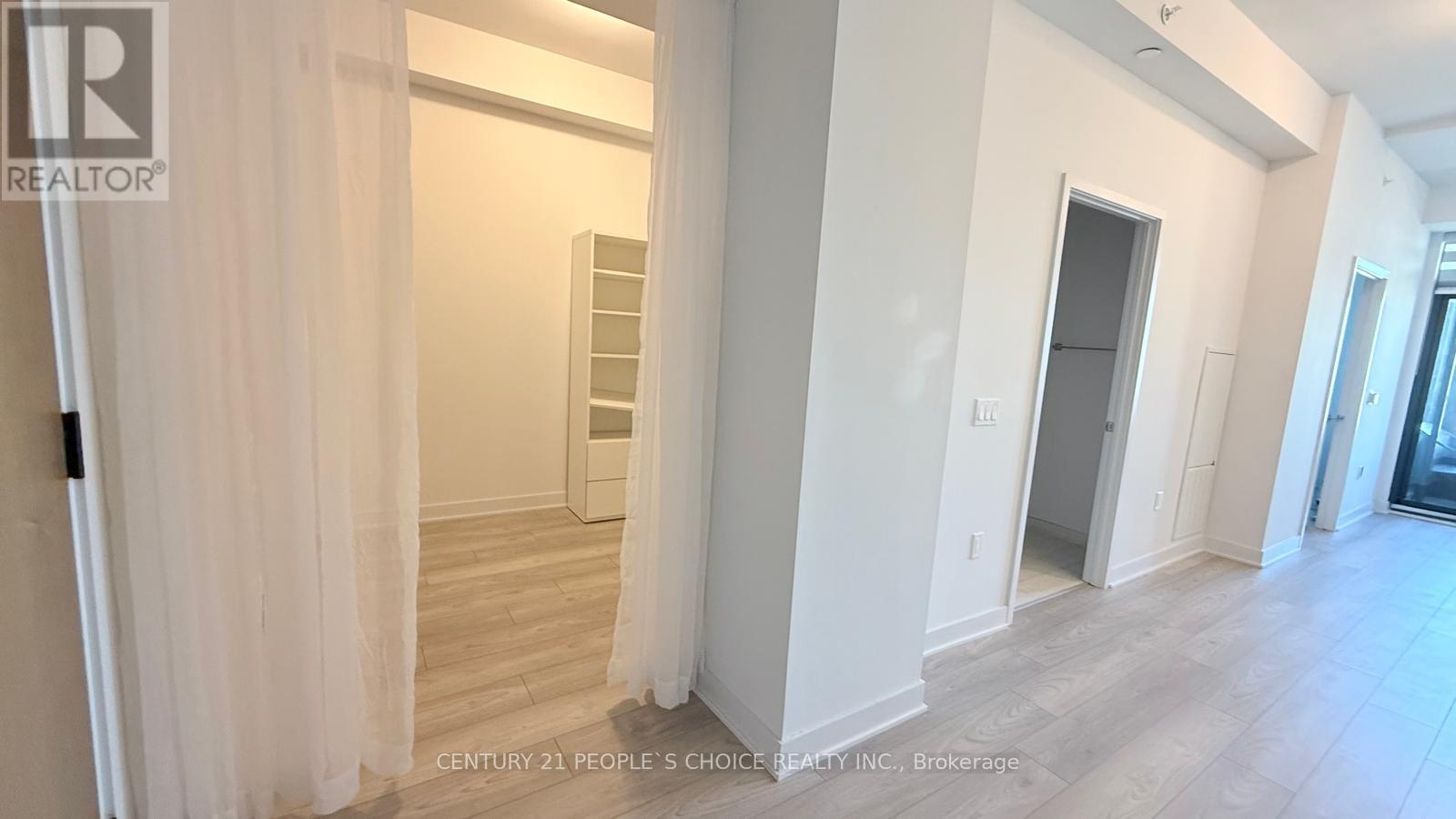 4307 - 2920 Highway 7 Road, Vaughan, Ontario  L4K 0P4 - Photo 6 - N12449965