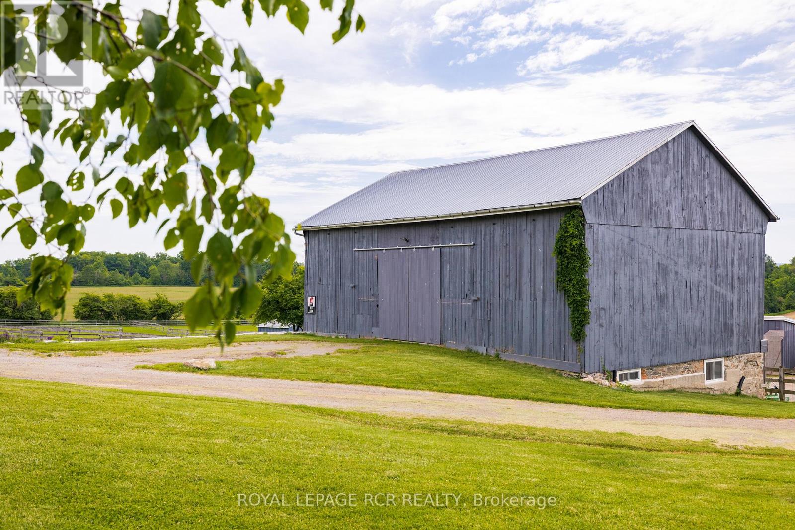 3935 3rd Line, Bradford West Gwillimbury, Ontario  L0G 1W0 - Photo 28 - N12450007