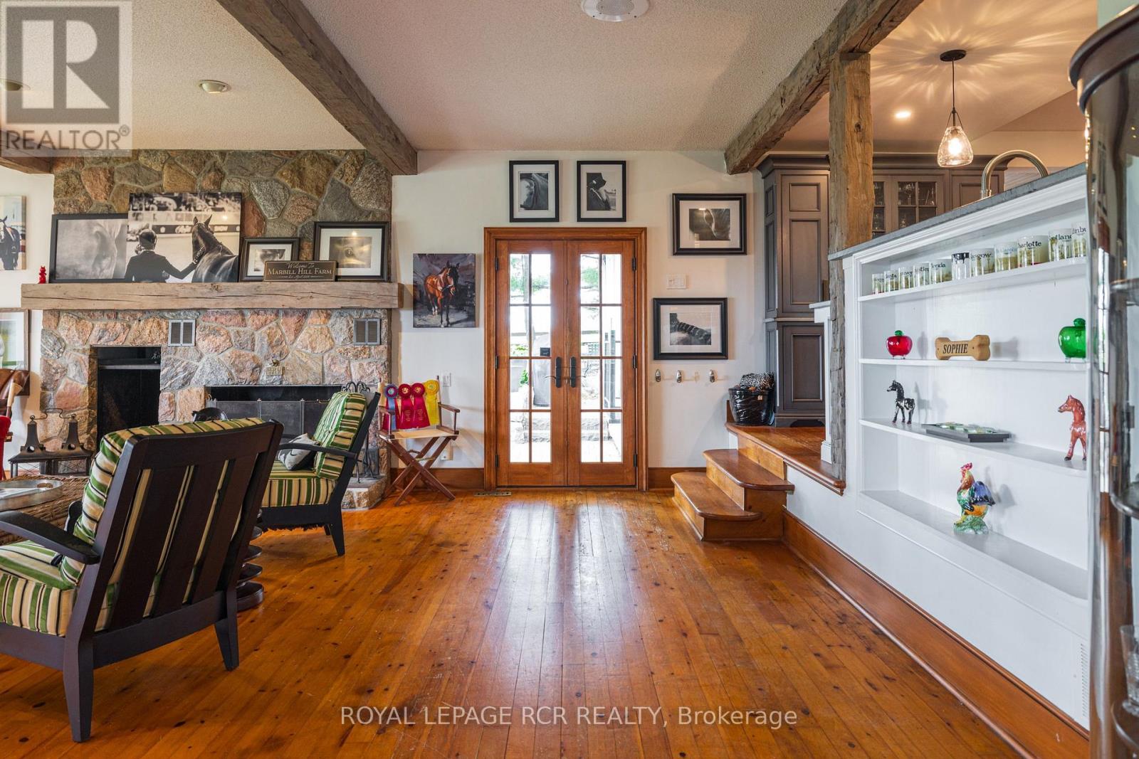 3935 3rd Line, Bradford West Gwillimbury, Ontario  L0G 1W0 - Photo 7 - N12450007