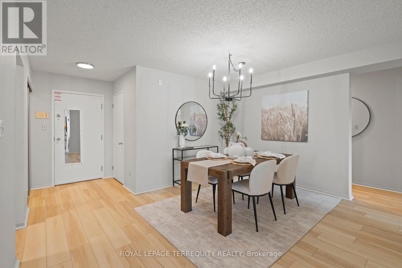 304 - 41 Ash Street, Uxbridge, Ontario  L9P 1E2 - Photo 4 - N12450014