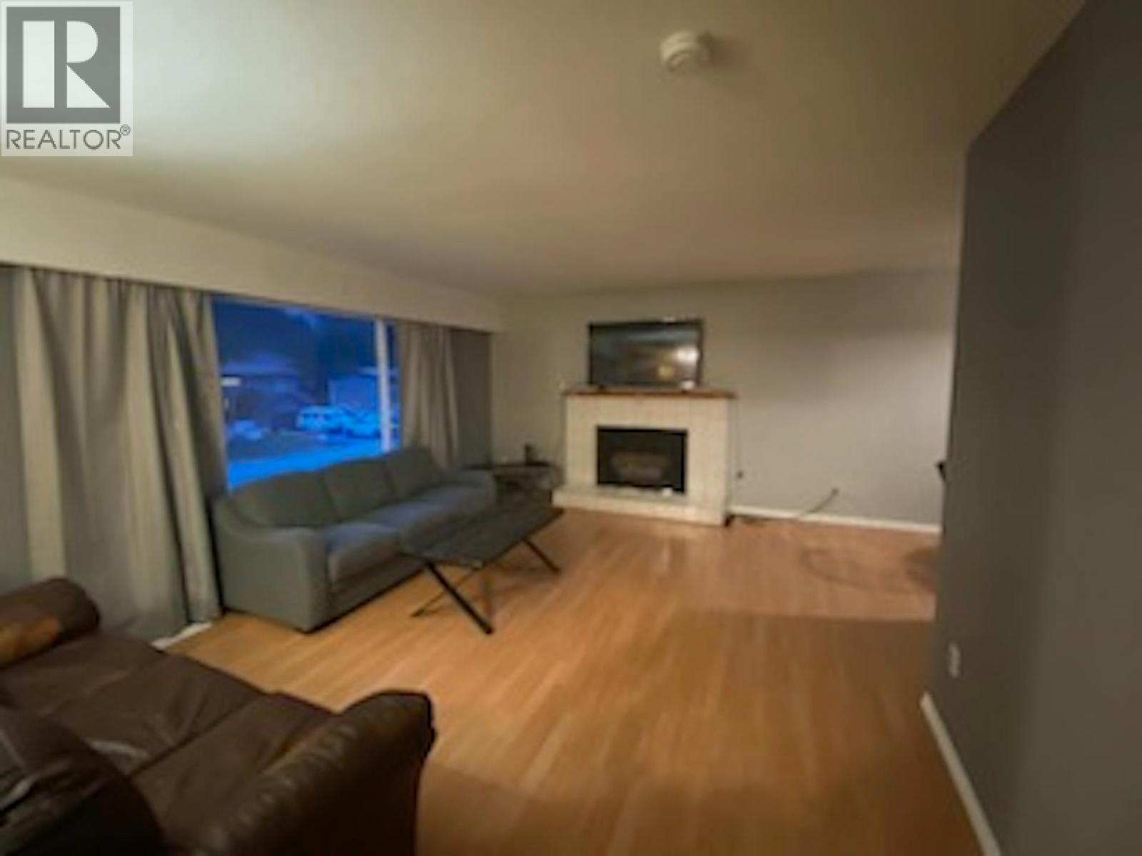38159 Hemlock Avenue, Squamish, British Columbia  V8B 0X6 - Photo 8 - R3056199