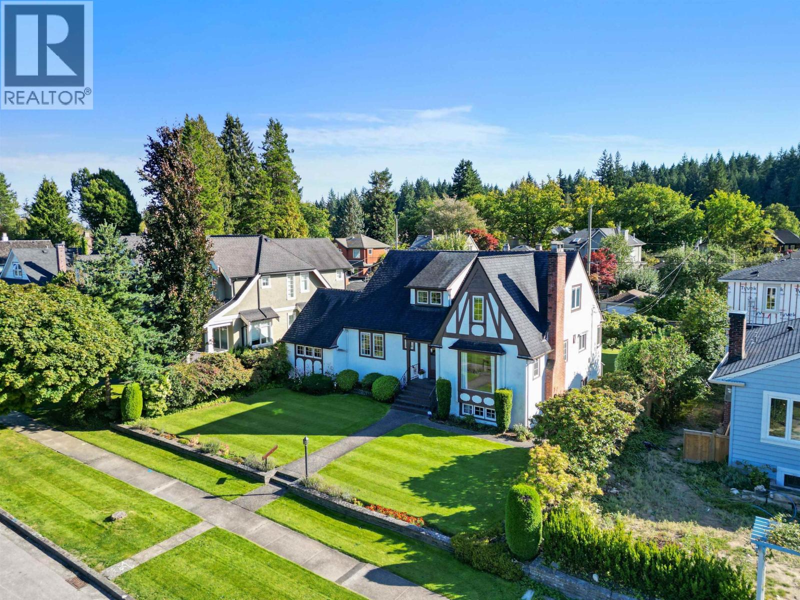 4664 W 13TH AVENUE, Vancouver, British Columbia