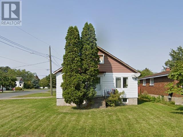 24 Stevens ST, Sault Ste. Marie, Ontario