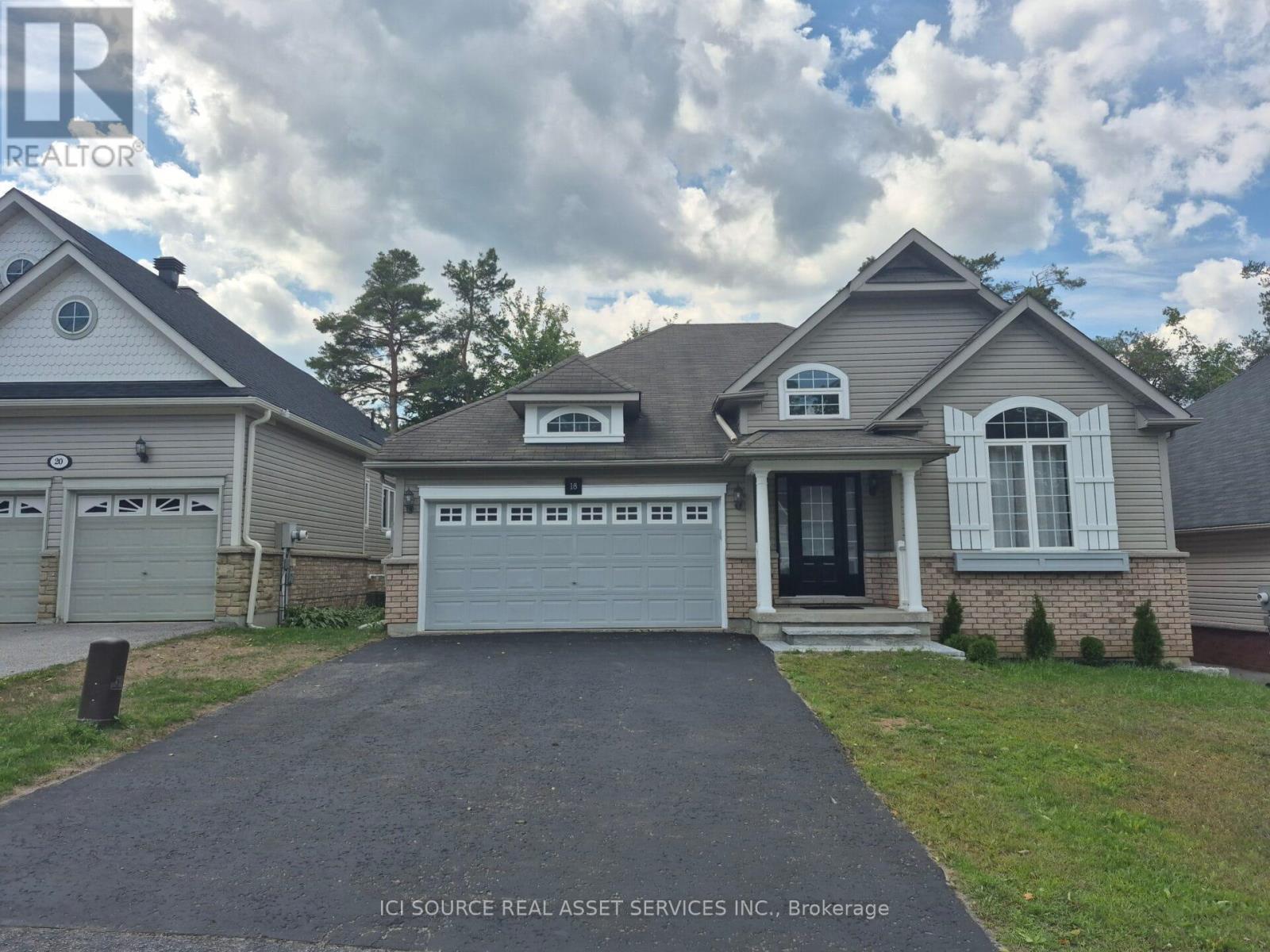18 OAKMONT AVENUE, Oro-Medonte, Ontario