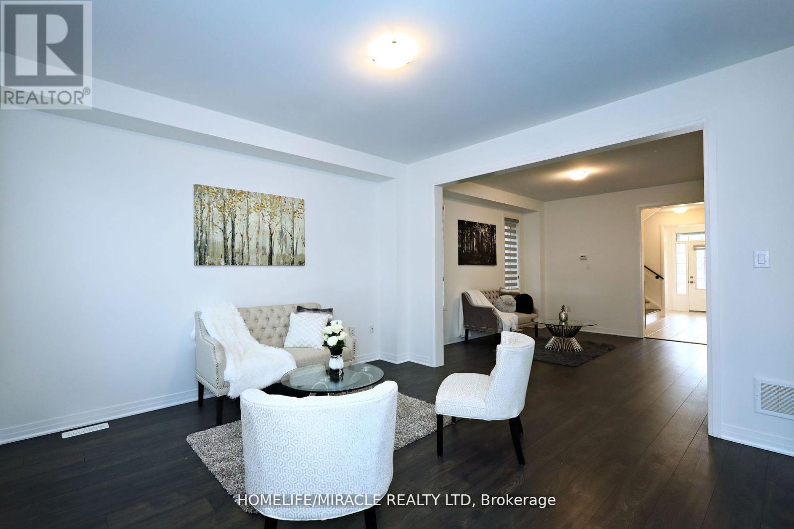 8 Copperhill Heights, Barrie, Ontario  L9S 2Z4 - Photo 12 - S12449944