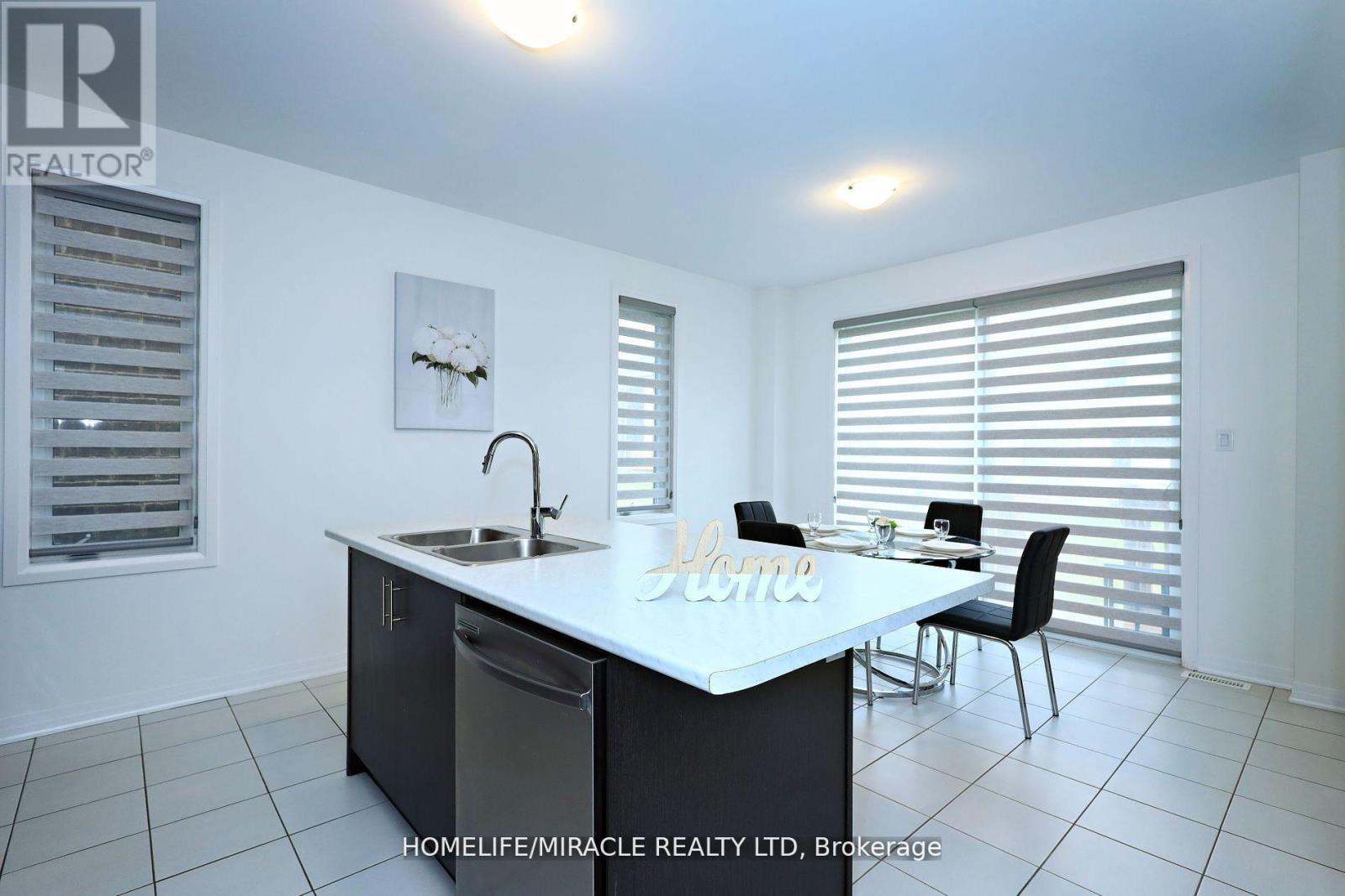 8 Copperhill Heights, Barrie, Ontario  L9S 2Z4 - Photo 20 - S12449944