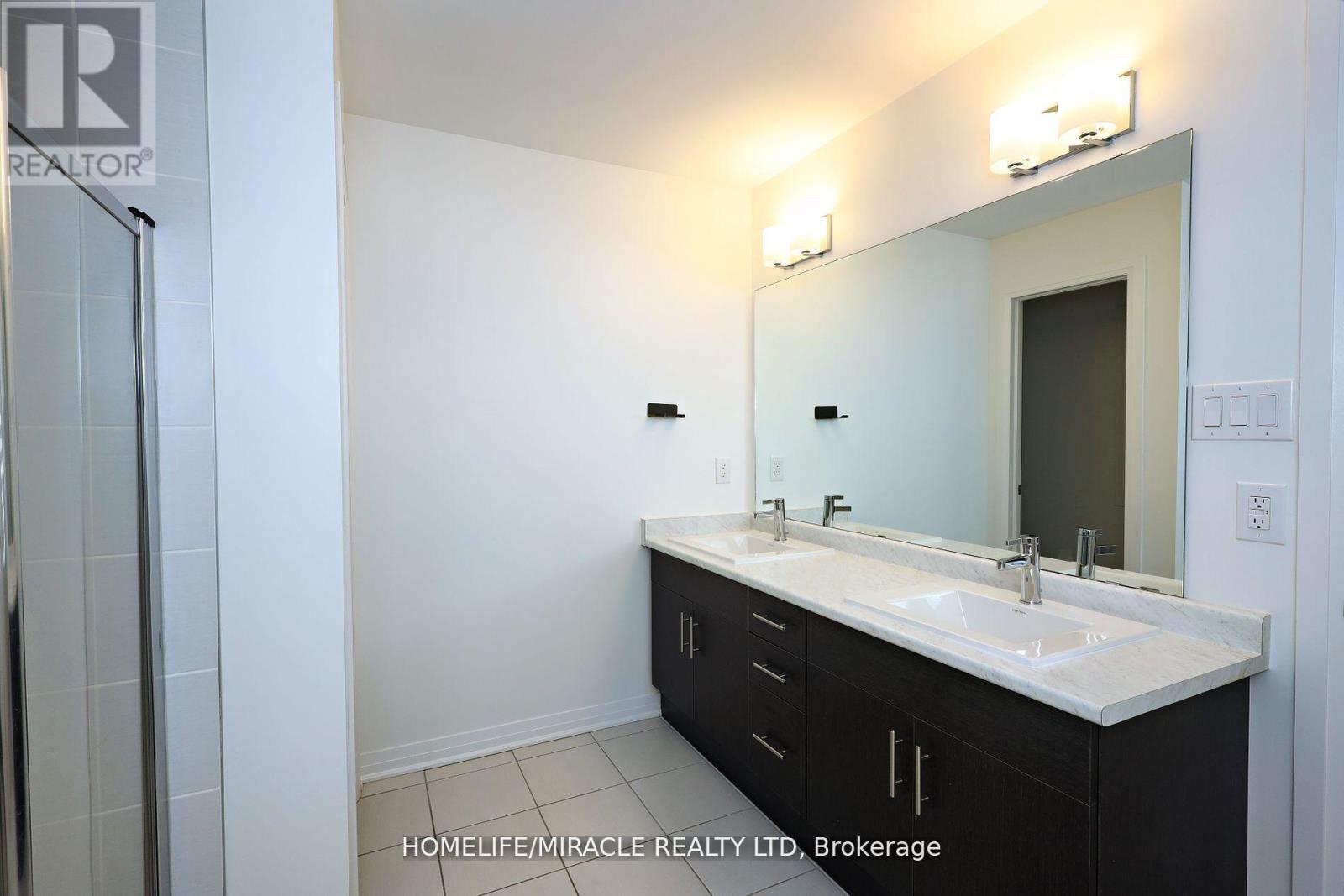 8 Copperhill Heights, Barrie, Ontario  L9S 2Z4 - Photo 28 - S12449944