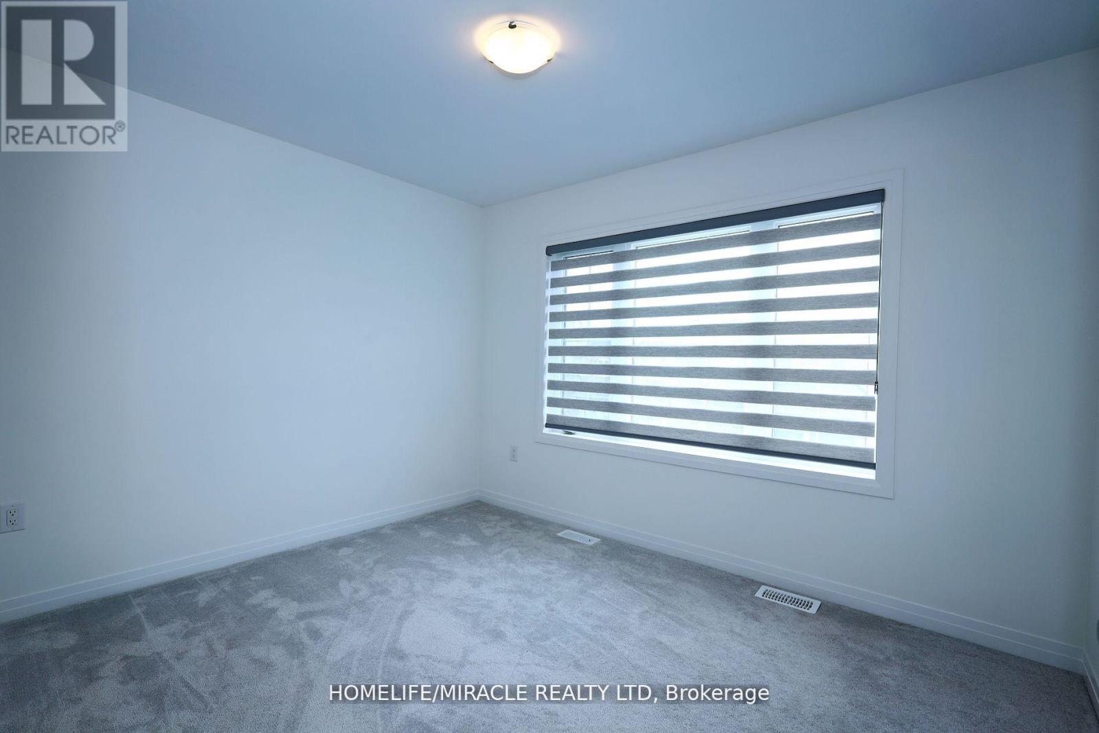 8 Copperhill Heights, Barrie, Ontario  L9S 2Z4 - Photo 29 - S12449944