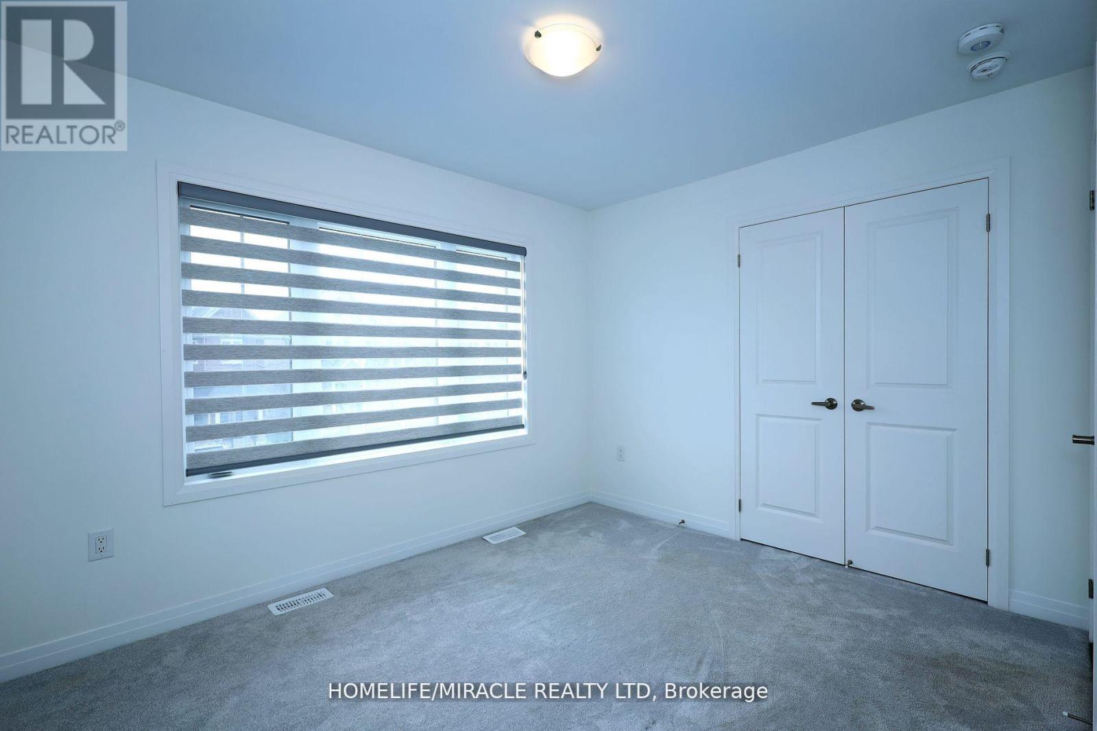8 Copperhill Heights, Barrie, Ontario  L9S 2Z4 - Photo 30 - S12449944